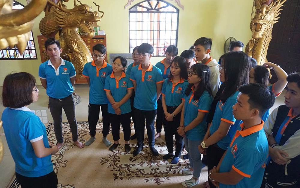 Học tập từ “Hành trình khám phá làng nghề và dã ngoại nông nghiệp”