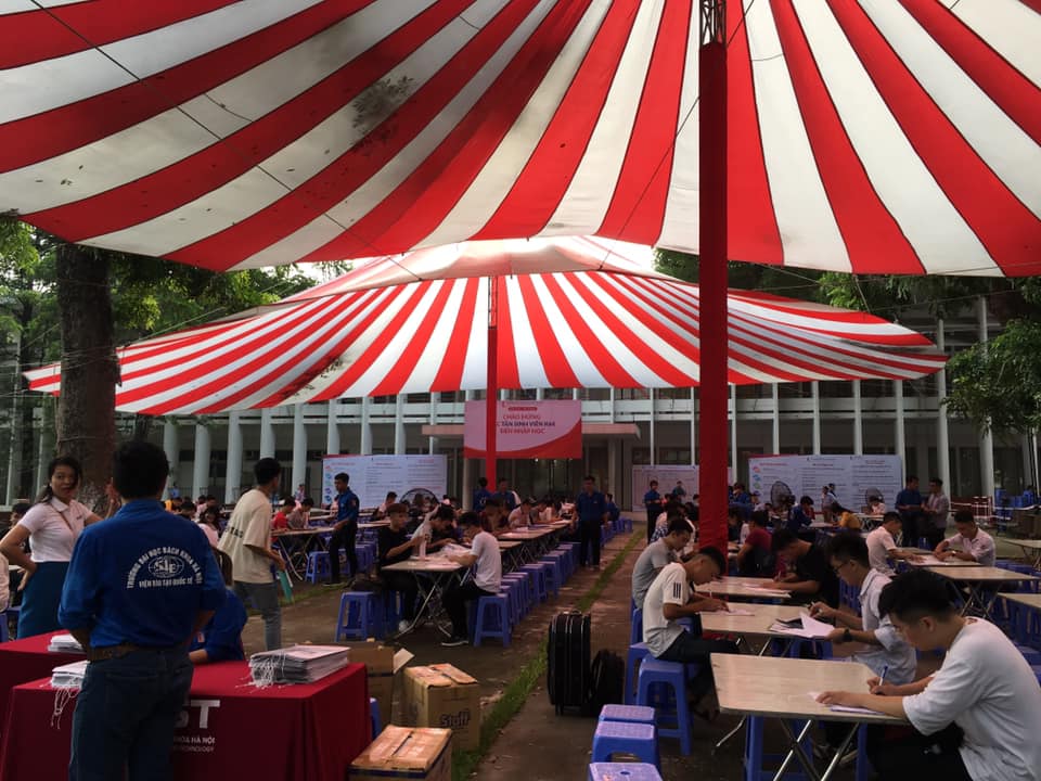 Bức tranh tuyển sinh 2019: Thí sinh giỏi ưu tiên khối ngành khoa học