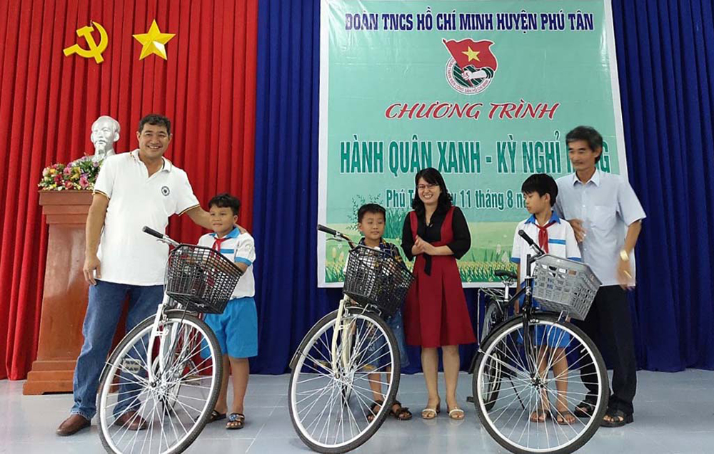 Sôi nổi chuỗi hoạt động “Hành quân xanh” và “Kỳ nghỉ hồng” tại Phú Tân Sôi nổi chuỗi hoạt động “Hành quân xanh” và “Kỳ nghỉ hồng” tại Phú Tân