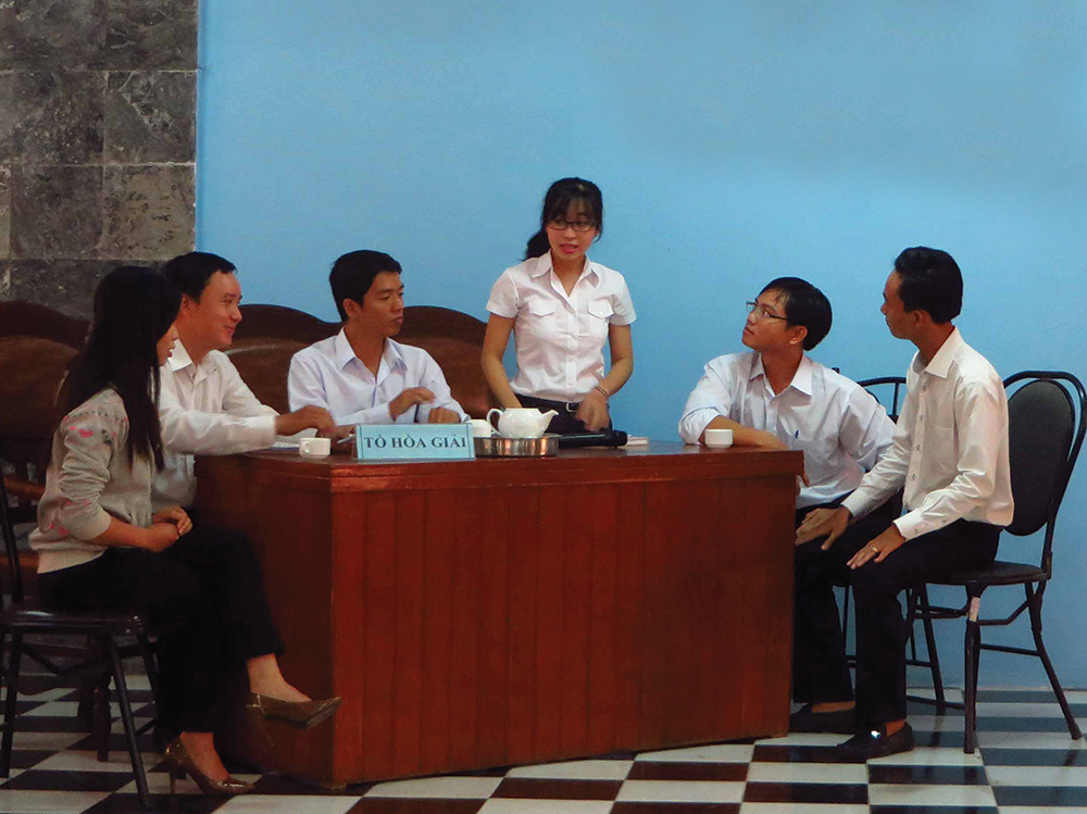 Tiếp tục hoàn thiện thể chế liên quan đến Luật Hôn nhân và Gia đình 2014 Tiếp tục hoàn thiện thể chế liên quan đến Luật Hôn nhân và Gia đình 2014