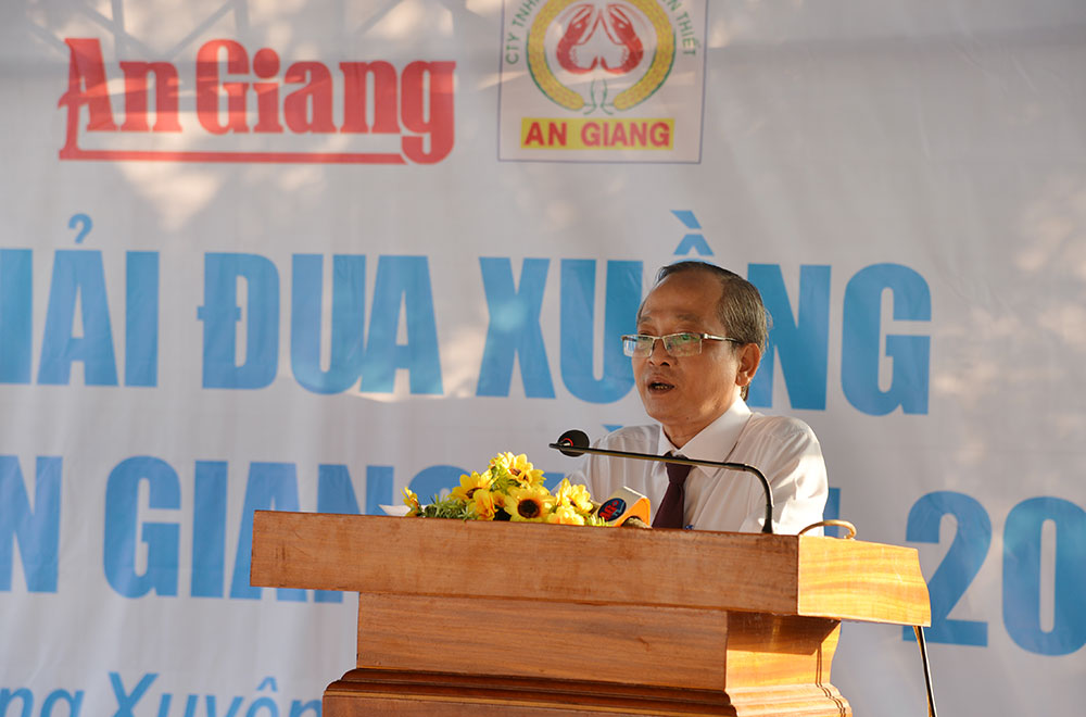 Sôi nổi, hấp dẫn Giải đua xuồng Báo An Giang lần thứ I-2019