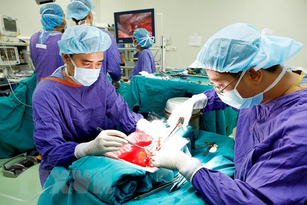 Thực hiện thành công ca ghép phổi thứ hai từ người cho chết não