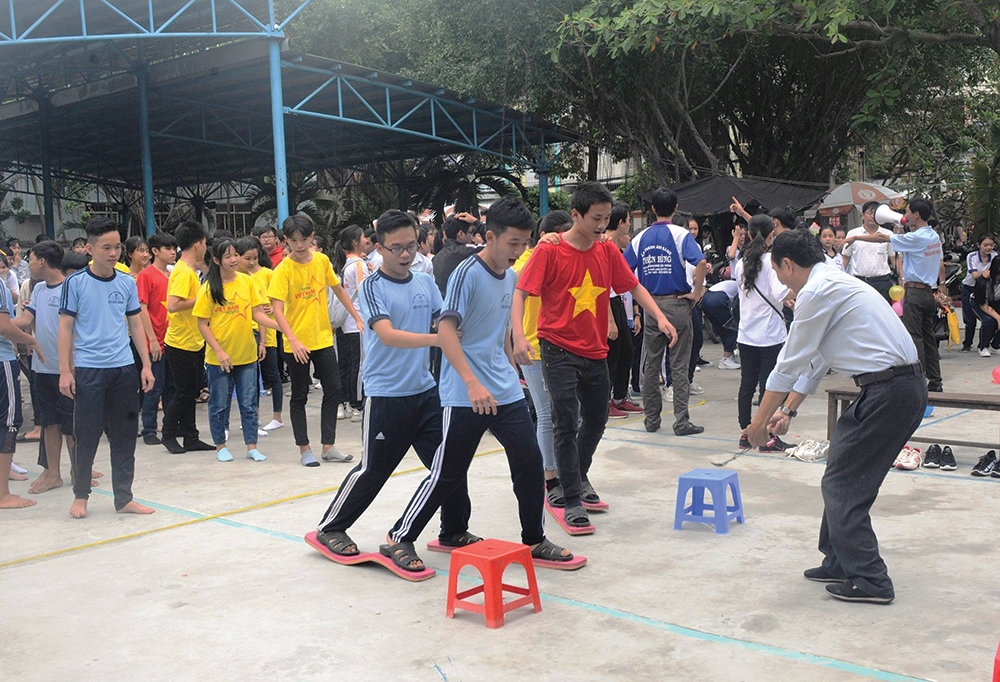 Long Xuyên tích cực chuẩn bị năm học mới Thanh thiếu niên học đường: Long Xuyên tích cực chuẩn bị năm học mới