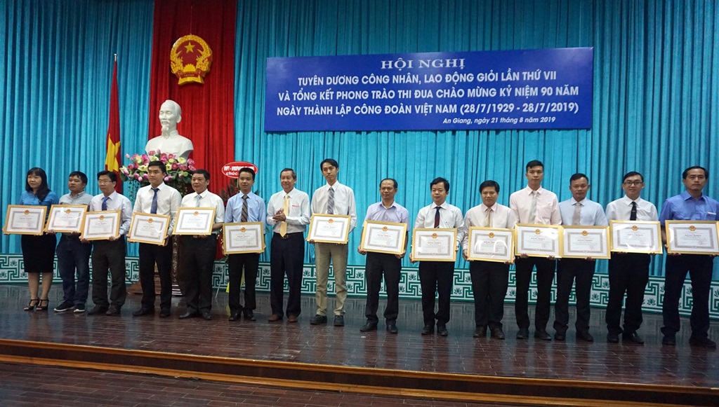 Thi đua yêu nước khơi dậy sức sáng tạo