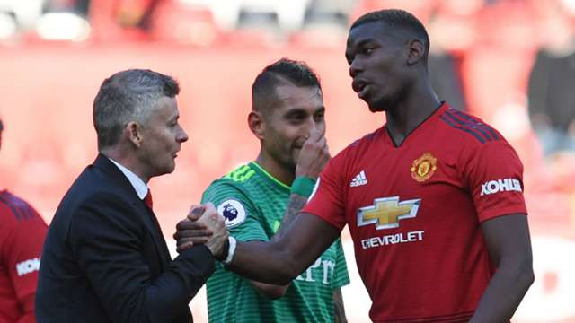 Nội bộ M.U xào xáo vì Paul Pogba bị tước quyền sút 11 m
