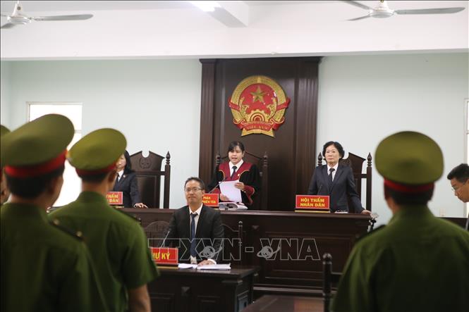 Tuyên phạt Nguyễn Hữu Linh 1 năm 6 tháng tù