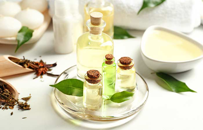 Tự làm mặt nạ thiên nhiên kiềm dầu cho tóc tại nhà