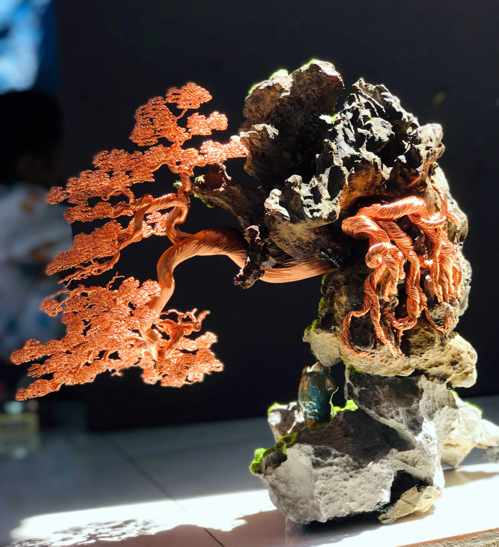 Độc đáo bonsai làm từ... dây đồng