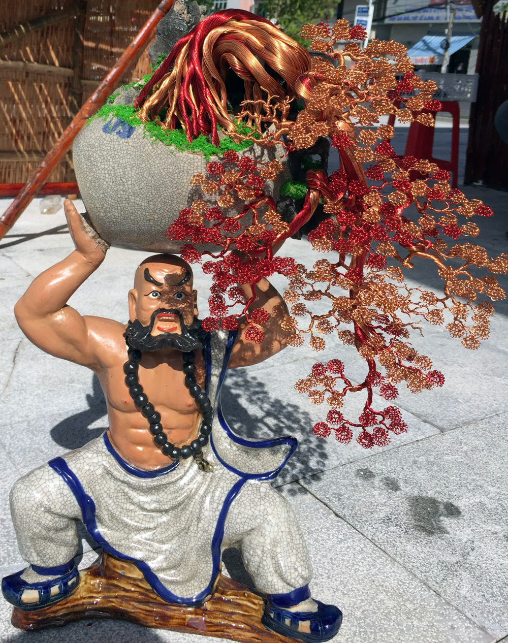 Độc đáo bonsai làm từ... dây đồng