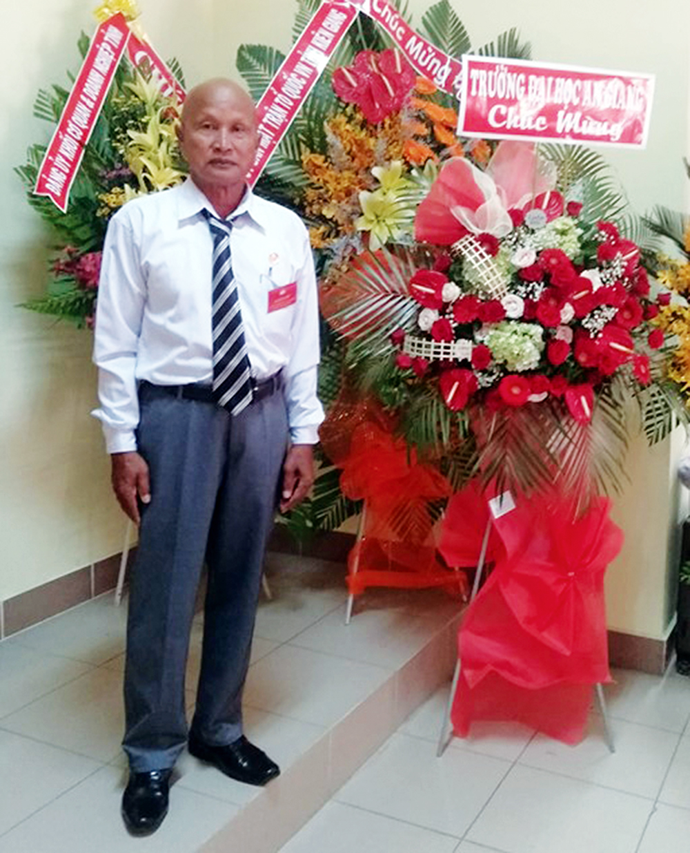 Gương sáng gia đình hiếu học