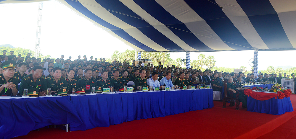 Việt Nam – Campuchia xây dựng mối quan hệ đoàn kết, hữu nghị cùng phát triển Việt Nam – Campuchia xây dựng mối quan hệ đoàn kết, hữu nghị cùng phát triển
