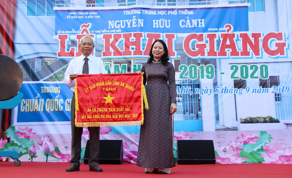 An Giang rộn ràng bước vào năm học mới 2019-2020 An Giang rộn ràng bước vào năm học mới 2019-2020