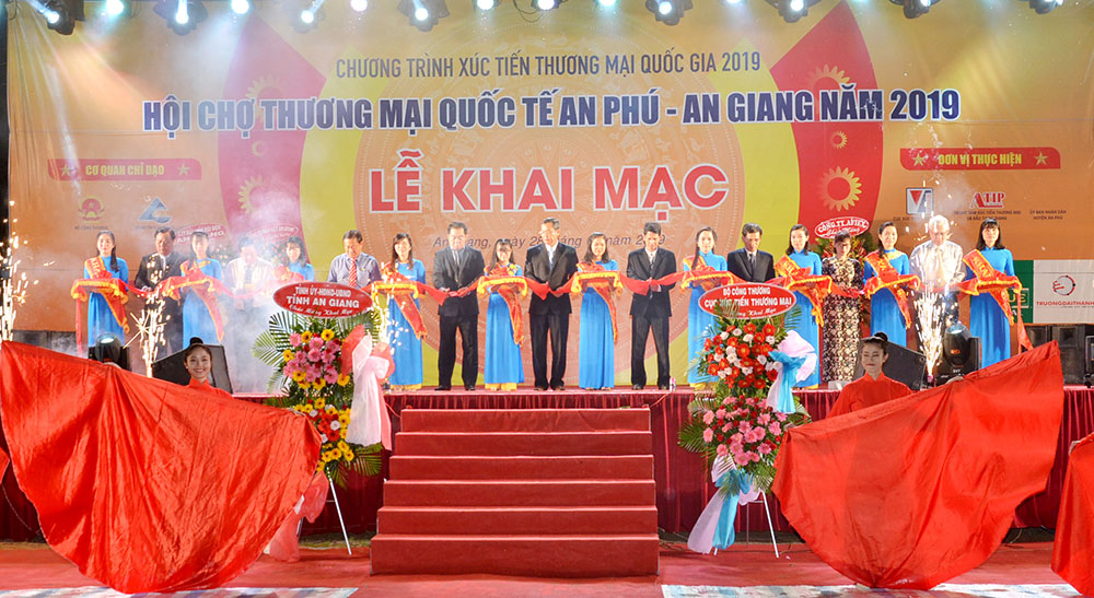 Sức bật cho hoạt động giao thương biên mậu