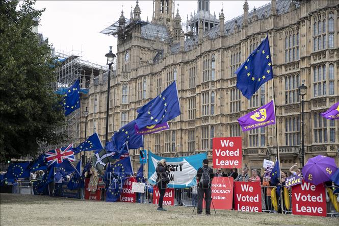 'Mớ bòng bong' Brexit