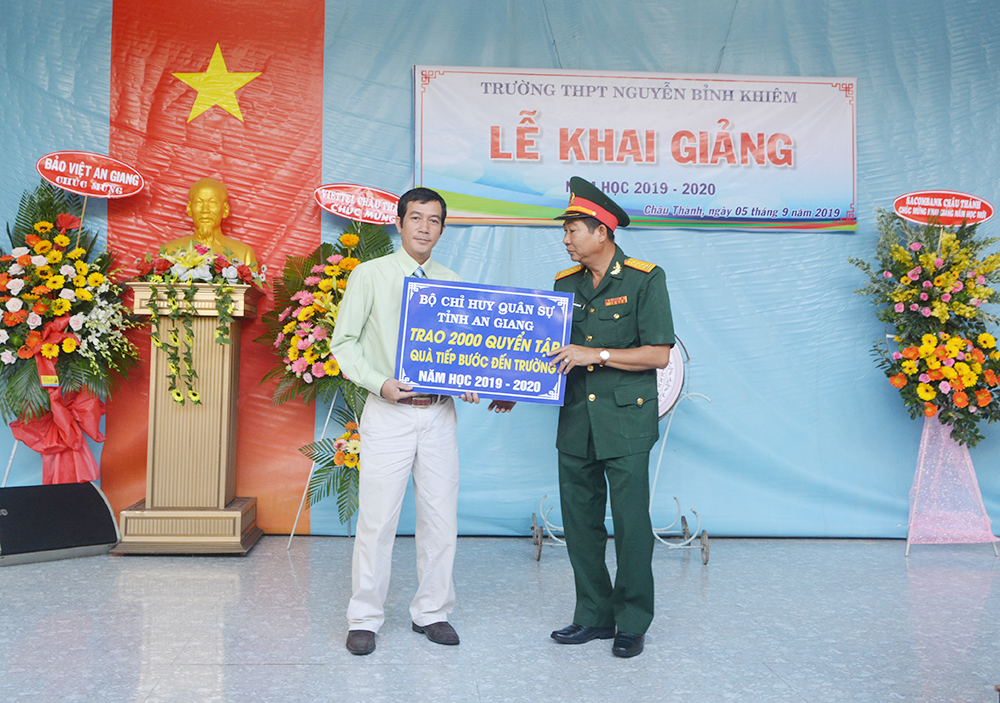 An Giang rộn ràng bước vào năm học mới 2019-2020 An Giang rộn ràng bước vào năm học mới 2019-2020