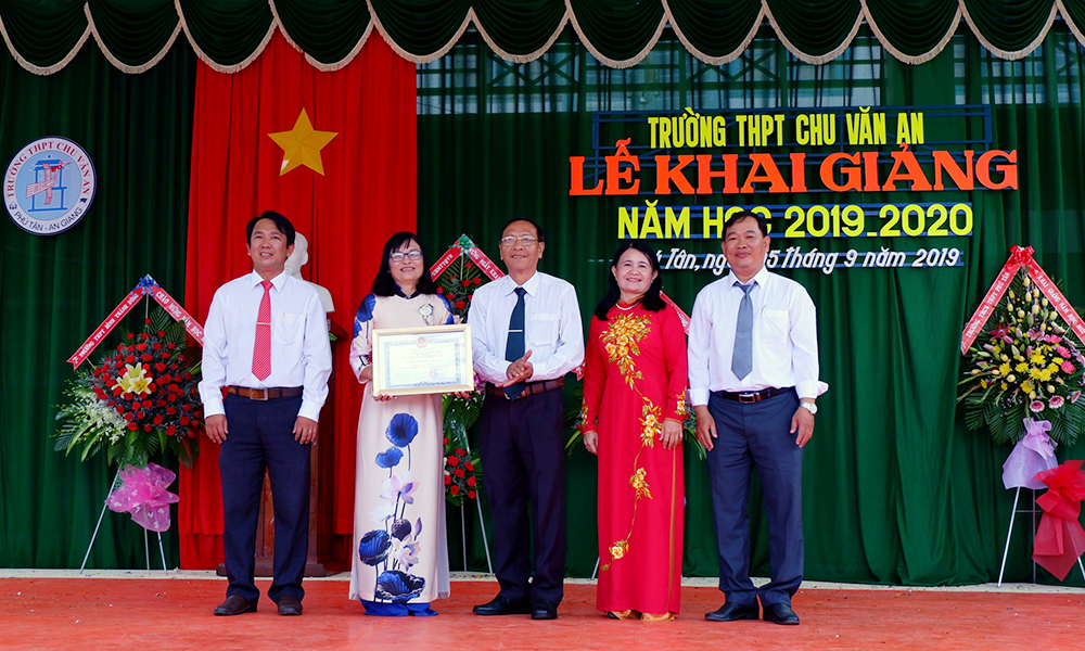 An Giang rộn ràng bước vào năm học mới 2019-2020 An Giang rộn ràng bước vào năm học mới 2019-2020