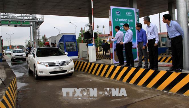 Thu phí tự động tại các dự án đường cao tốc do VEC quản lý