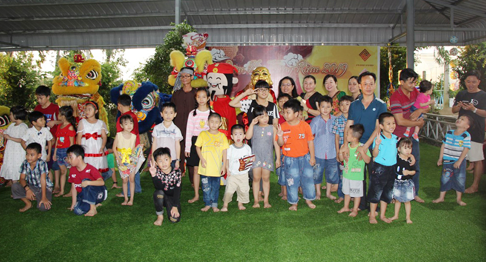 Công ty TNHH MTV Xây lắp An Giang tổ chức Tết Trung thu cho thiếu nhi Công ty TNHH MTV Xây lắp An Giang tổ chức Tết Trung thu cho thiếu nhi
