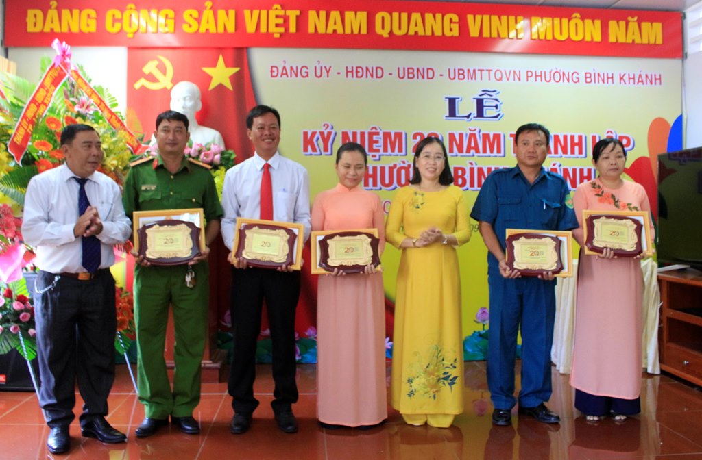 Kỷ niệm 20 năm thành lập phường Bình Khánh