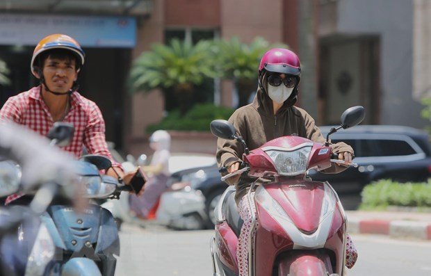 Từ 10-9, Trung Bộ đón nắng nóng diện rộng, nhiệt độ cao nhất 37 độ C