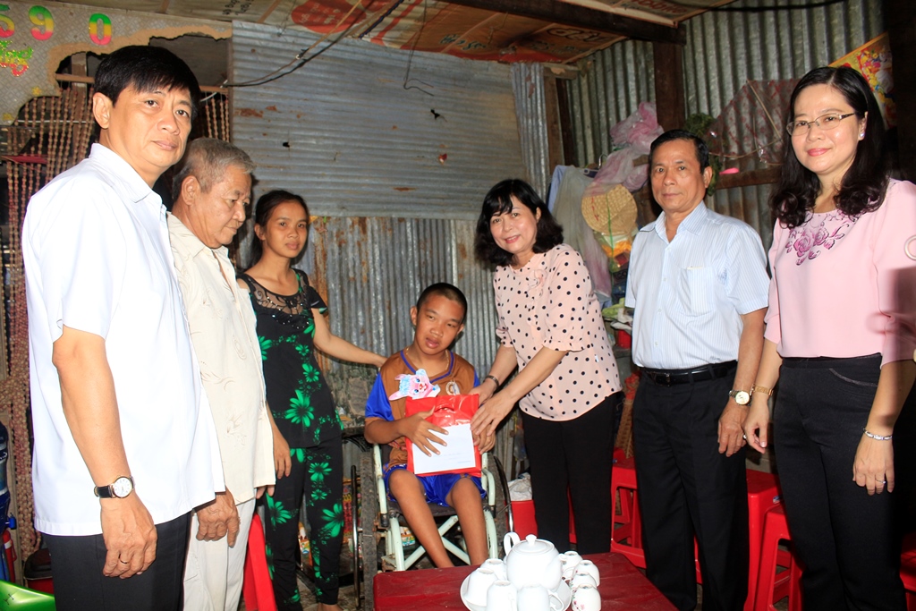Trung thu cho mọi người