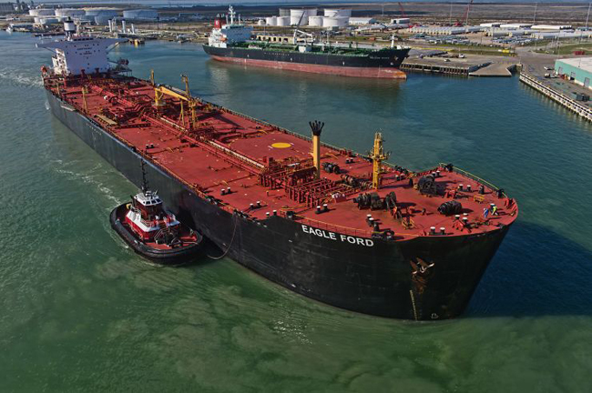 Mỹ vượt Saudi Arabia trở thành quốc gia xuất khẩu dầu lớn nhất thế giới