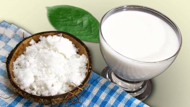 Khám phá dinh dưỡng của nước cốt dừa