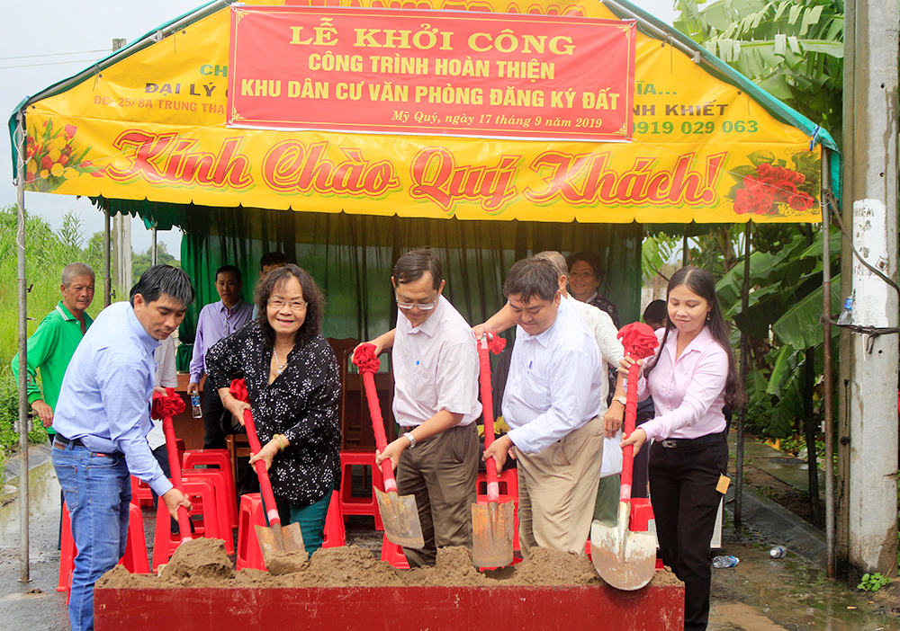 Nhiều hoạt động chào mừng kỷ niệm 20 năm thành lập phường Mỹ Quý Nhiều hoạt động chào mừng kỷ niệm 20 năm thành lập phường Mỹ Quý