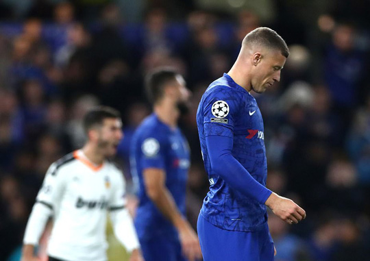 Chelsea thua sốc sân nhà, Ajax thắng tưng bừng Champions League