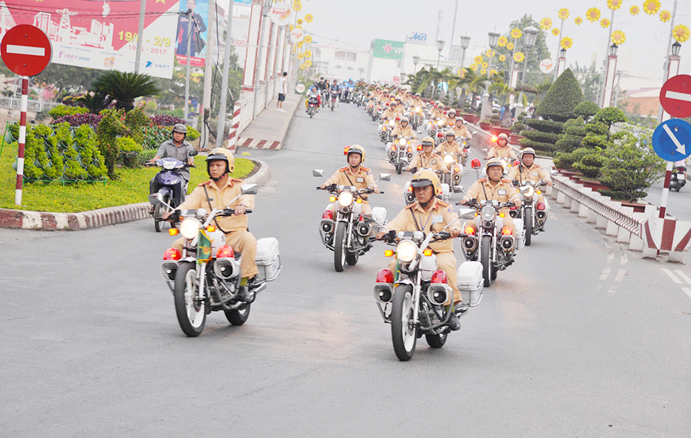 Công an học tập và làm theo Bác Ảnh: TRUNG HIẾU