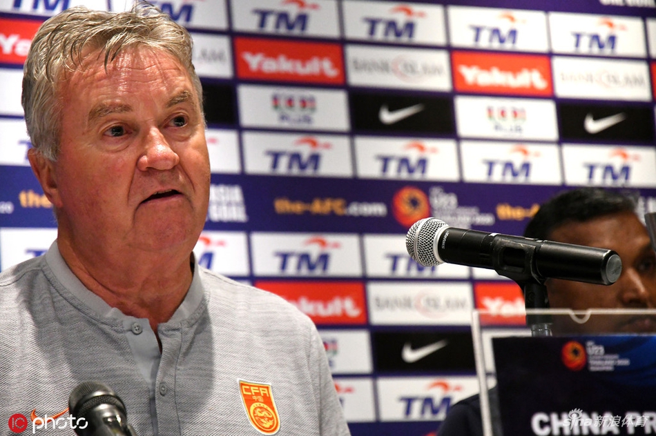 Thua U22 Việt Nam, HLV Guus Hiddink chia tay U22 Trung Quốc
