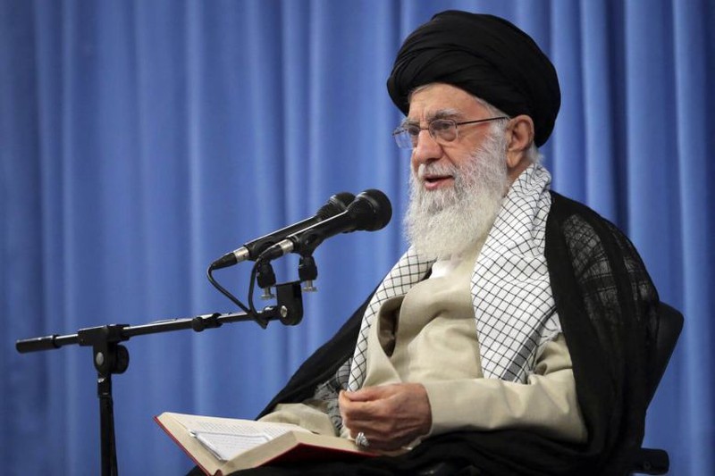 Lãnh tụ tối cao Iran duyệt kế hoạch tấn công Saudi Arabia
