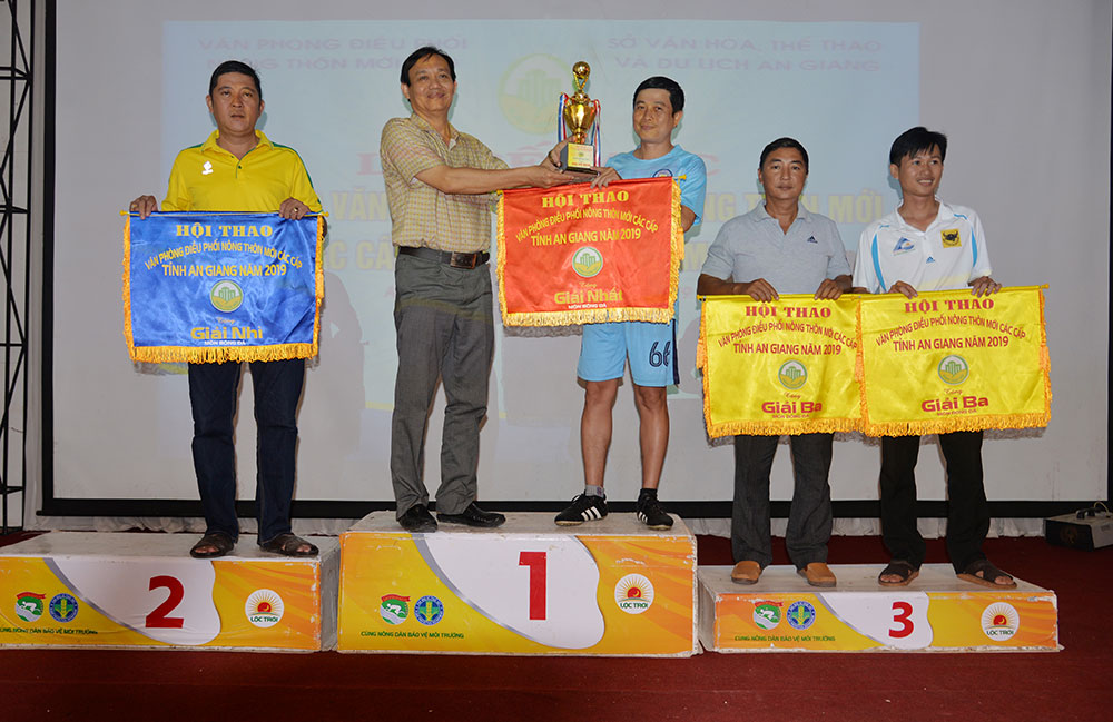 Sôi nổi Hội thao Văn phòng Điều phối NTM cấp tỉnh năm 2019