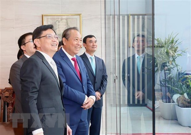 Hợp tác thương mại, đầu tư là điểm sáng của quan hệ Việt Nam-Singapore