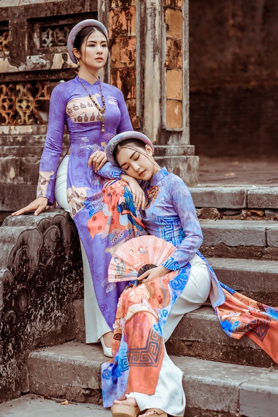 Áo dài cảm hứng nhã nhạc cung đình Huế