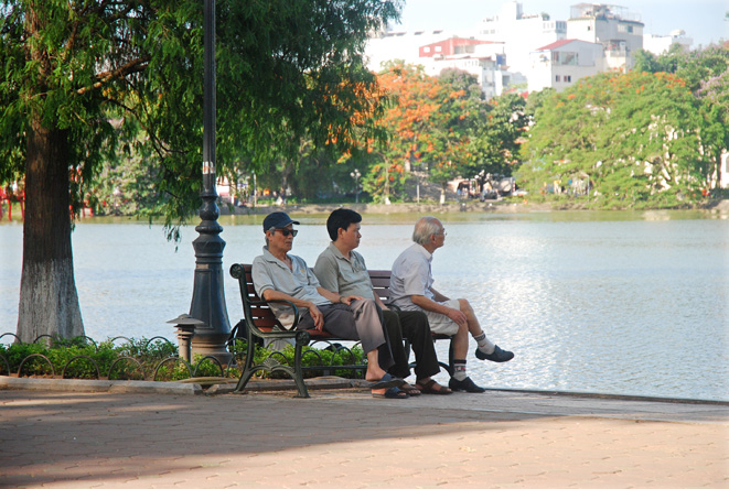 Thời tiết ngày 28-9: Bắc Bộ nắng, Trung Bộ có mưa trên toàn miền