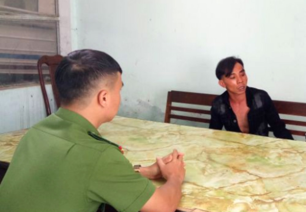 Nhóm côn đồ vây đánh 3 công an, cướp súng ở Kon Tum