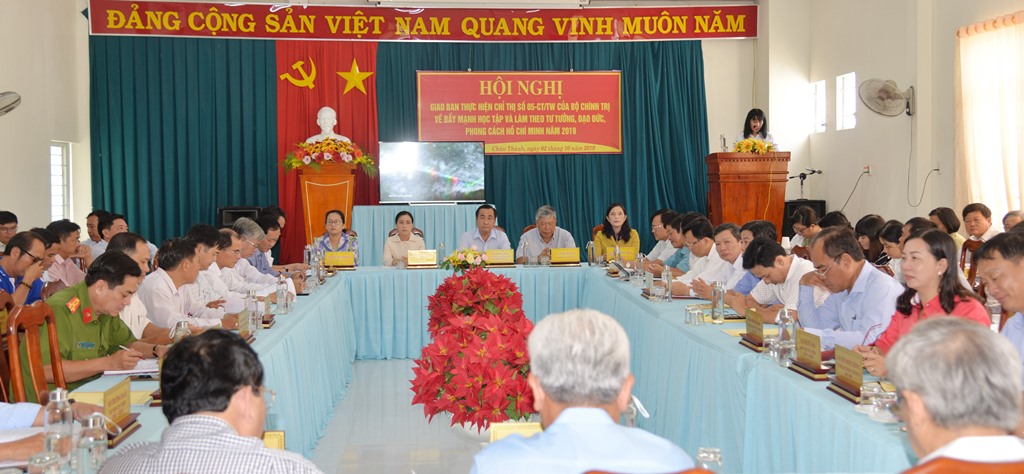 Giao ban thực hiện Chỉ thị số 05-CT/TW của Bộ Chính trị năm 2019