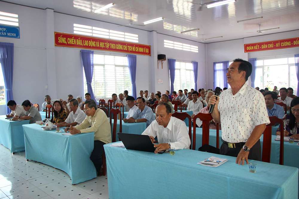 Đại biểu Quốc hội tiếp xúc cử tri huyện Chợ Mới Đại biểu Quốc hội tiếp xúc cử tri huyện Chợ Mới