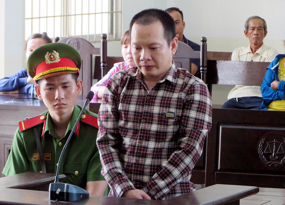 Vì ma túy, ở tù 15 năm