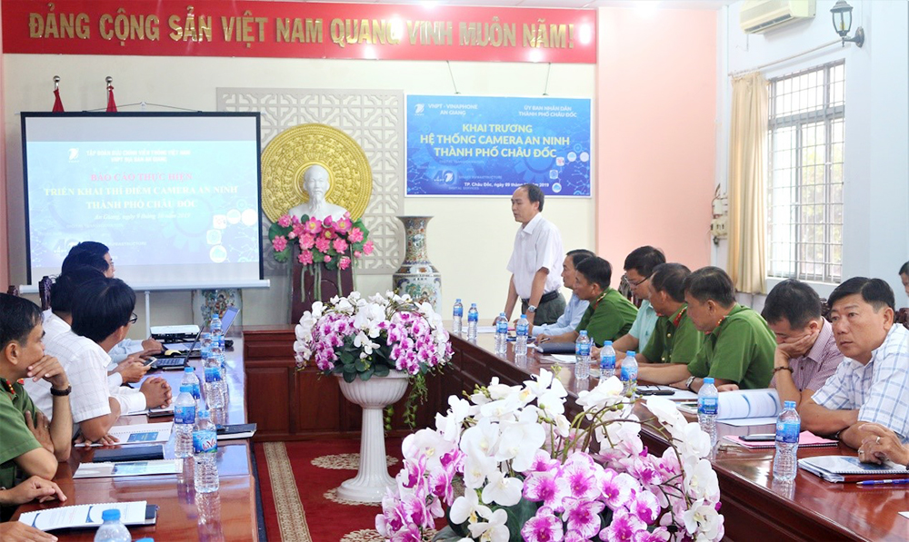 Châu Đốc khai trương hệ thống camera an ninh Châu Đốc khai trương hệ thống camera an ninh