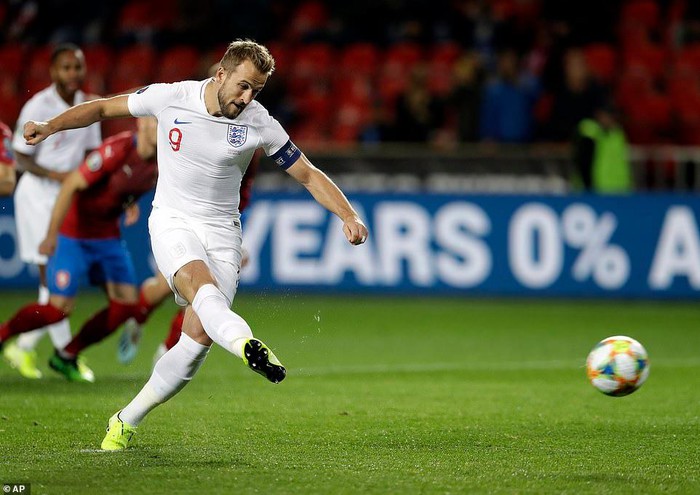 Vòng loại EURO 2020: Tuyển Anh thua trận, Bồ Đào Nha thắng tưng bừng