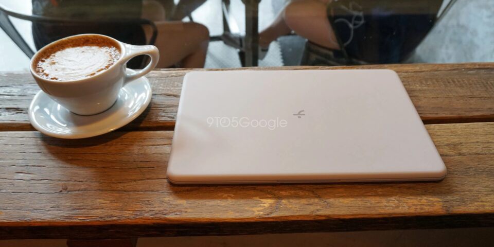 Google Pixelbook Go sắp ra mắt có thiết kế giống MacBook đến khó tin