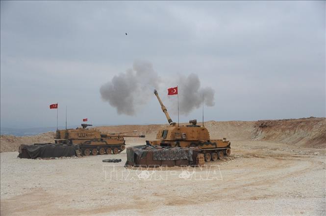 Tổng thống Mỹ ký sắc lệnh trừng phạt Thổ Nhĩ Kỳ vì tấn công người Kurd ở Syria