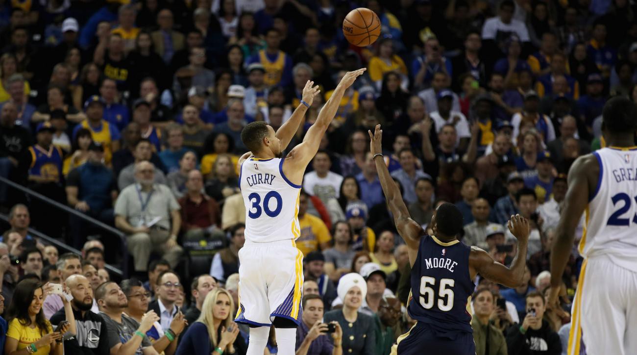 Stephen Curry xô đổ kỷ lục về tiền lương trong một mùa giải tại NBA
