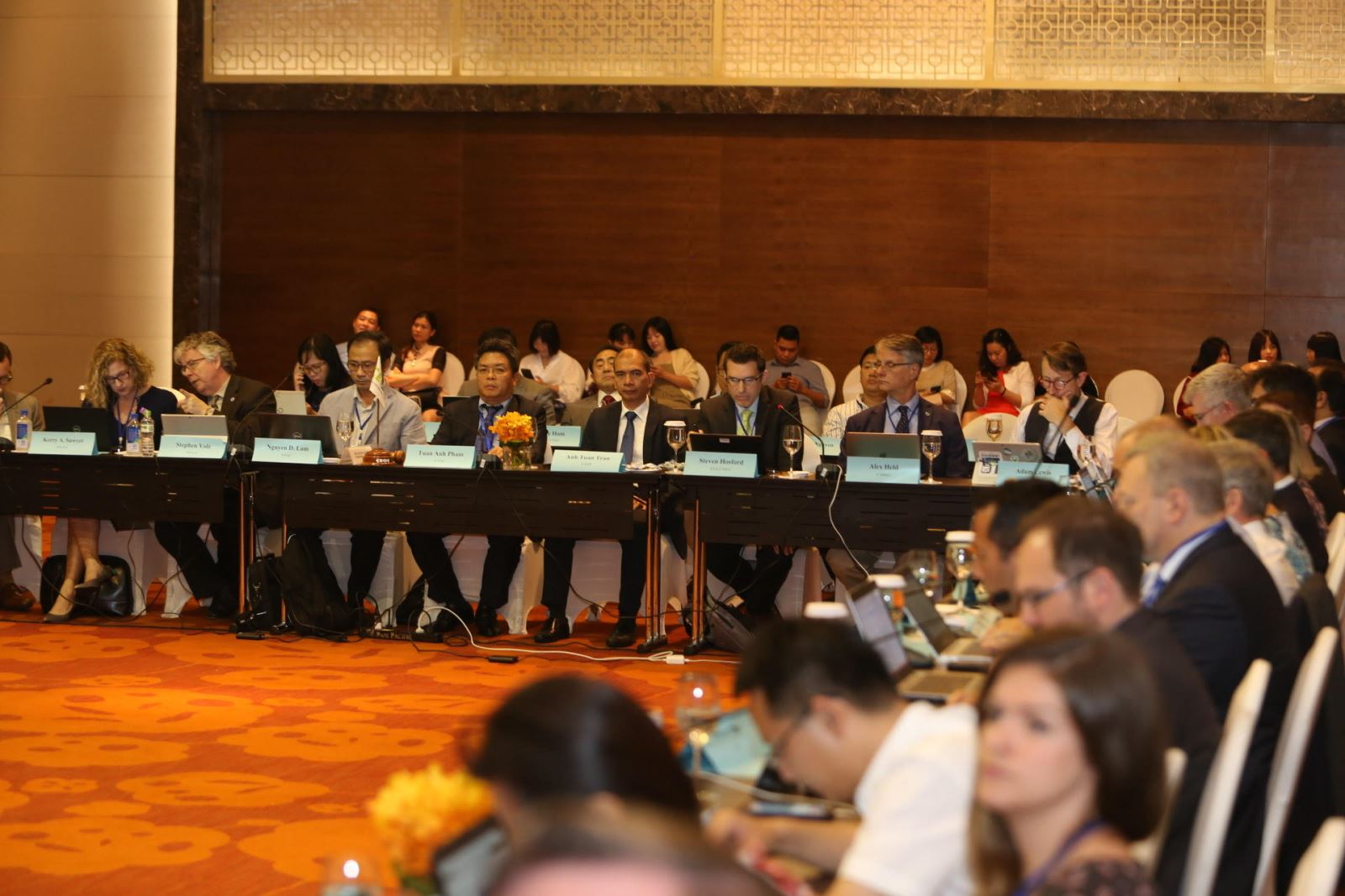 Khai mạc Phiên họp toàn thể Ủy ban Vệ tinh quan sát Trái đất tại Việt Nam