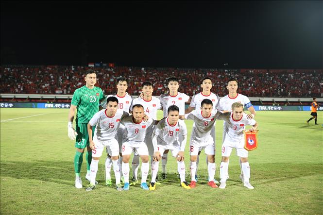Bóng đá Việt Nam trở lại top 15 châu Á trên bảng xếp hạng FIFA