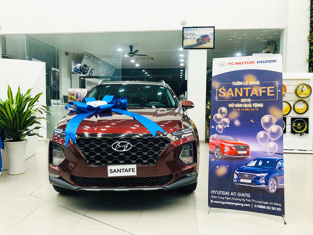 Trải nghiệm Hyundai Santafe 2019 với nhiều ưu đãi Trải nghiệm Hyundai Santafe 2019 với nhiều ưu đãi