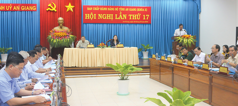 Đoàn kết, sáng tạo, tập trung bứt phá thực hiện thắng lợi nhiệm vụ năm 2019 Đoàn kết, sáng tạo, tập trung bứt phá thực hiện thắng lợi nhiệm vụ năm 2019
