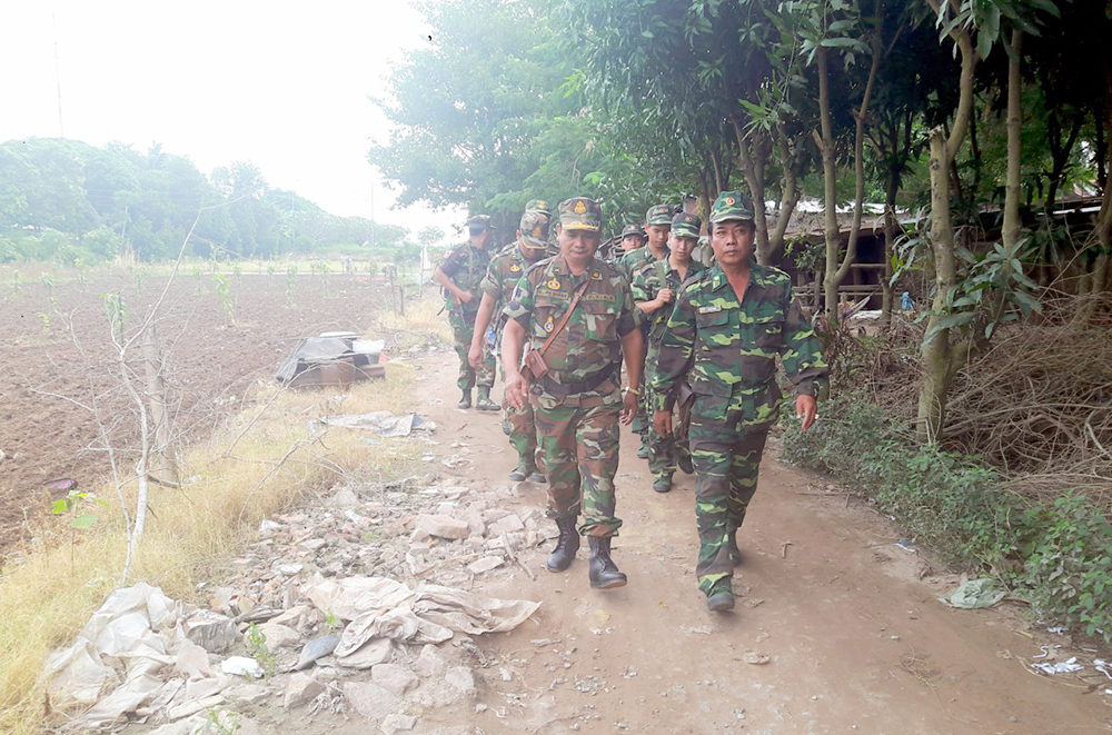 Đảng trong lòng người dân biên giới An Giang - Kỳ 2: Phát huy vai trò của Đảng trong xây dựng đường biên cột mốc Đảng trong lòng người dân biên giới An Giang Xây dựng cột mốc trong lòng nhân dân - Kỳ 2: Phát huy vai trò của Đảng trong xây dựng đường biên cột mốc
